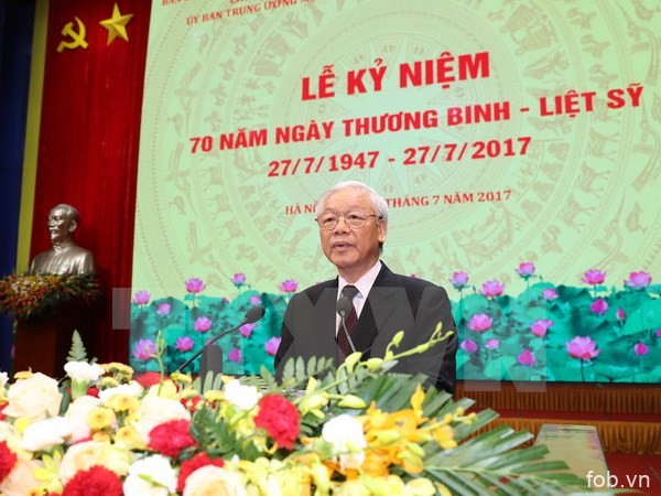 越南荣军烈士日70周年纪念大会在河内隆重举行 阮富仲出席并发言