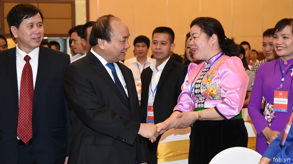 阮春福总理出席2017年山罗省投资促进会